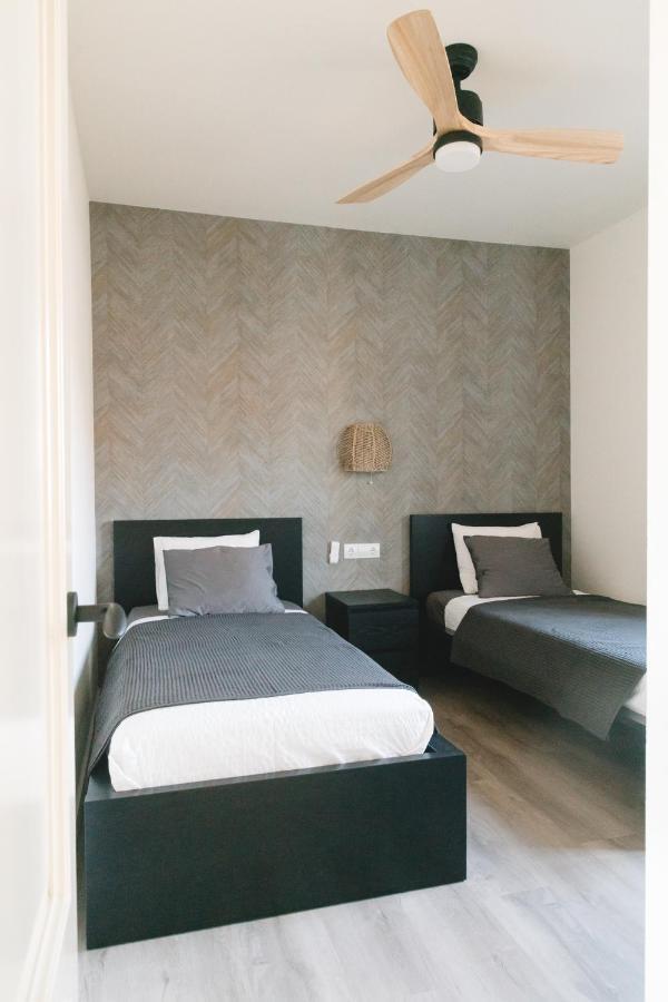 Moderne Villa Met Verwarmd Zwembad In 코라레호 외부 사진